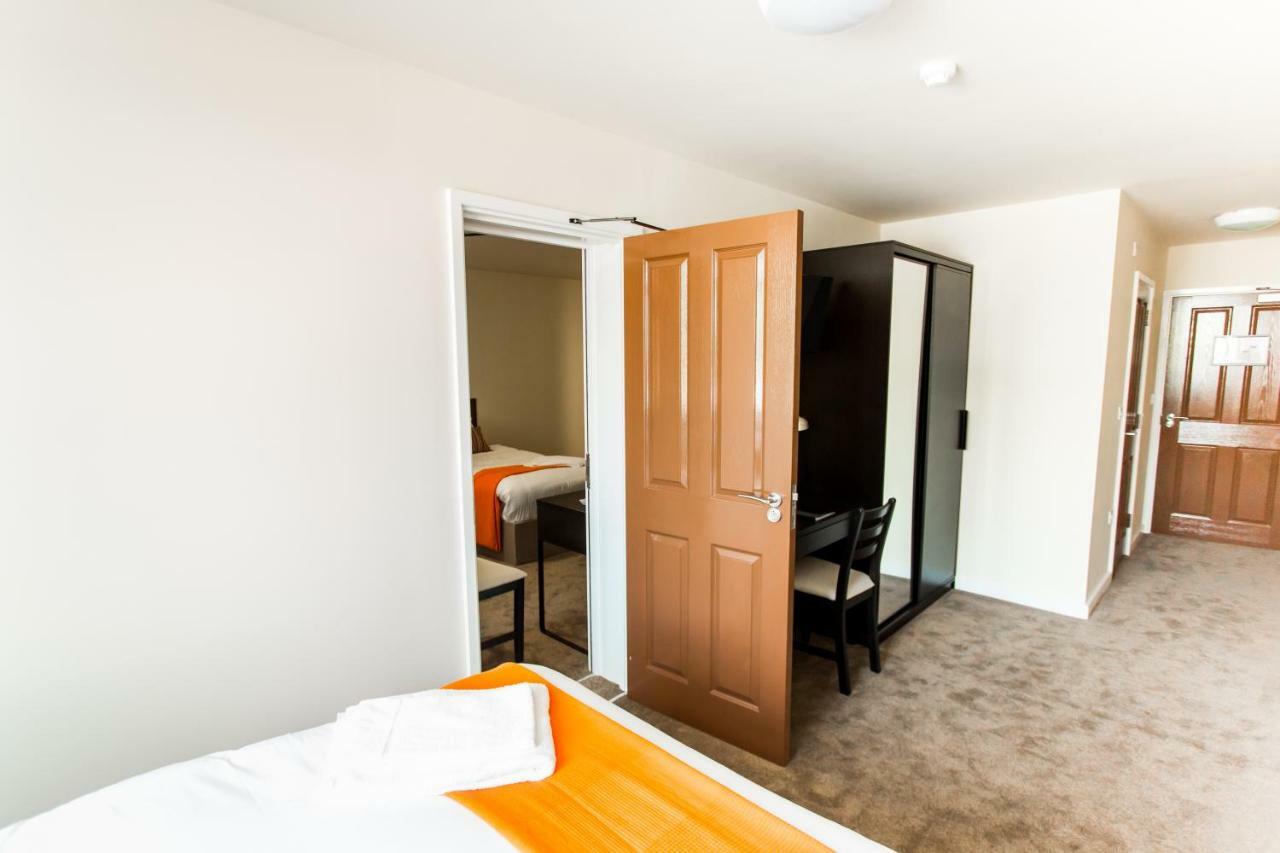 Whiteley Mill Hotel Stapleford  Bagian luar foto